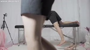 영희의 조용한 마사지샾에 방문한 야수!!  한국야동 국산야동