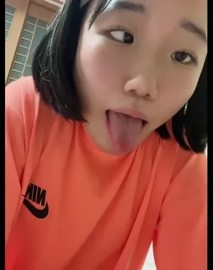 《국산 린유 5대1 갱뱅 커피스타킹 몸싸 1편》  한국야동 국산야동