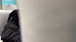 《초대남을 태우고 직접운전해서 호텔로 가는 분당걸레미시》  한국야동 국산야동