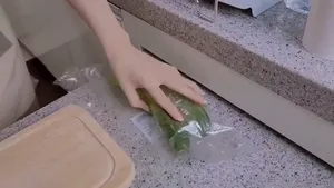 가지랑 오이보면 젖어버리는 이유는..  한국야동 국산야동