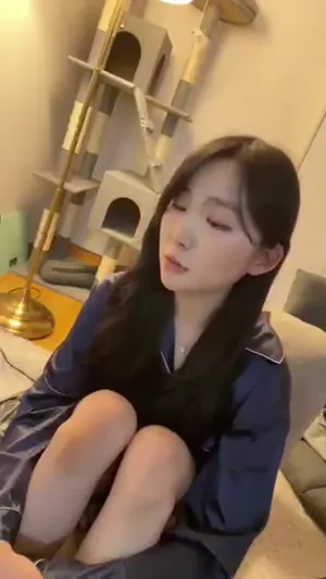 《시원하게 얼공하는 커플 》  국산야동 한국야동