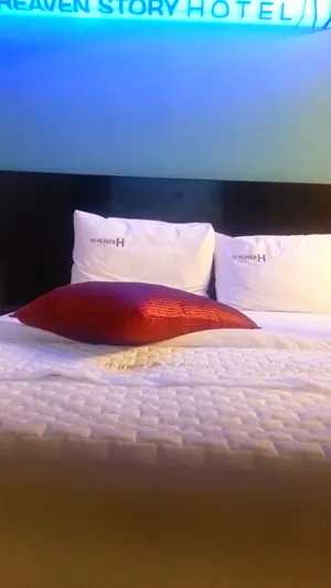 여행가서 호텔로 직행한 커플  한국야동 국산야동