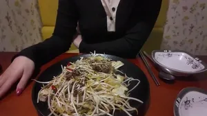 온리팬스-각종 벌칙게임 재미나게 수행하는 네토 성향의 커플, ggulji  국산야동 한국야동