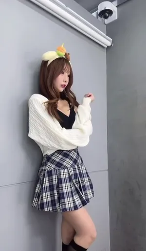 온리팬스-깔끔하게 편집된 메이플 오 편집합본 1, mable.oh  한국야동 국산야동