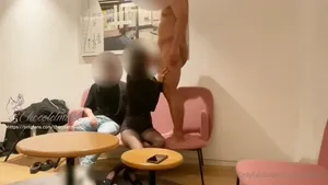 잘생긴 초대남 두명과 쓰리썸 섹스 관전촬영  국산야동 한국야동