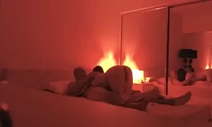 얼굴도 이쁘고 서비스도 사근사근 훌륭한 오피녀  한국야동 국산야동