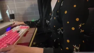 온리팬스-성감개발 오일 마사지, hongkongdoll  국산야동 한국야동