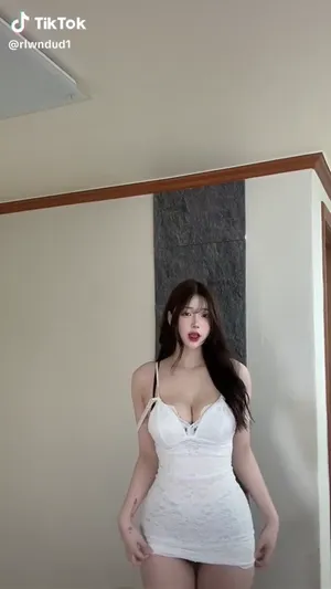 신작 차간단 양쪽딸  국산야동 한국야동