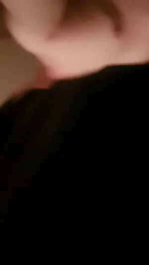 시골에서 은밀하게 싸는 여자  한국야동 국산야동